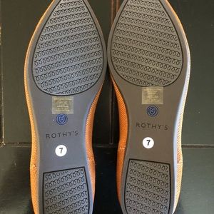 Rothy’s - The Point in Fawn - Size 7